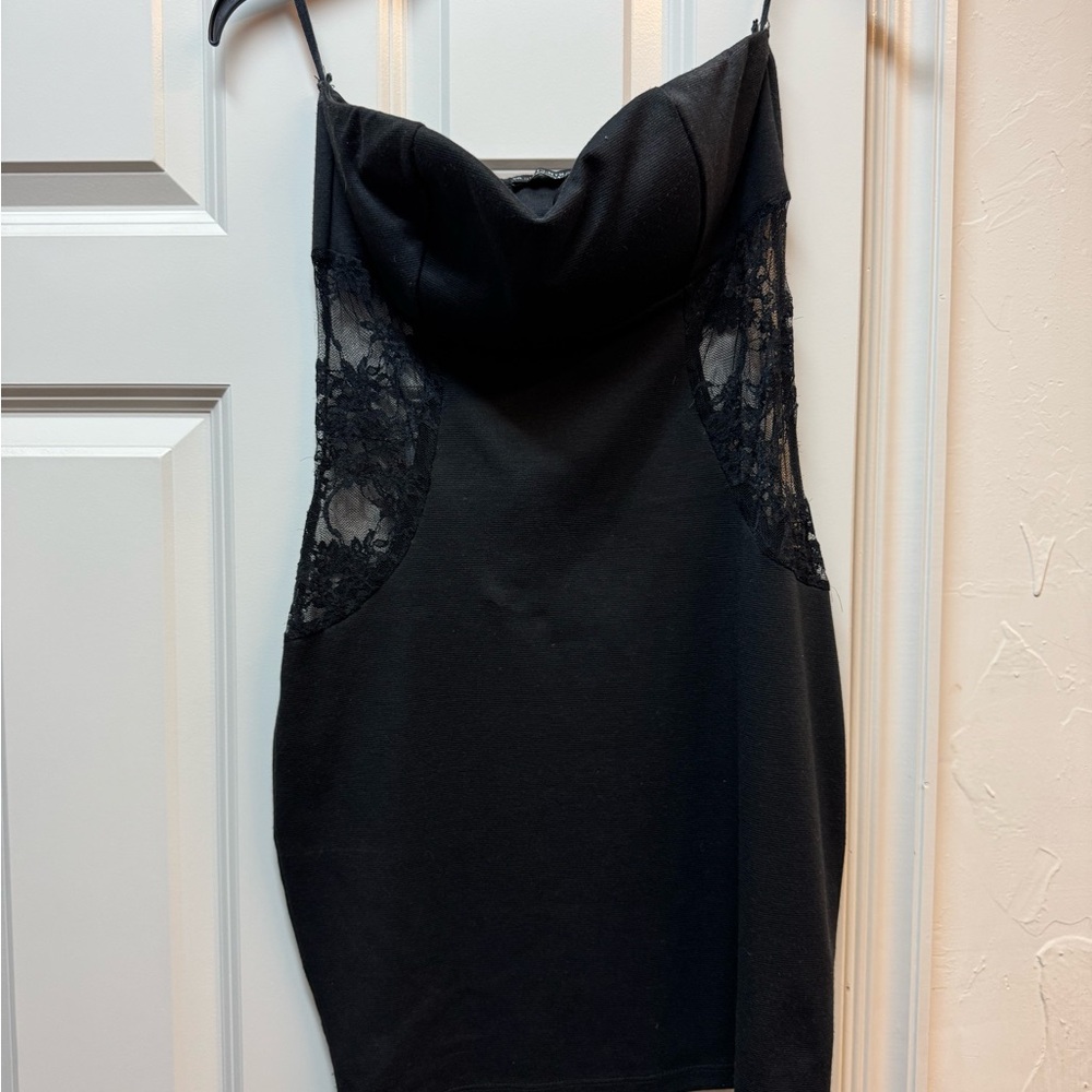 Elegant Black Dress with Lace Accents